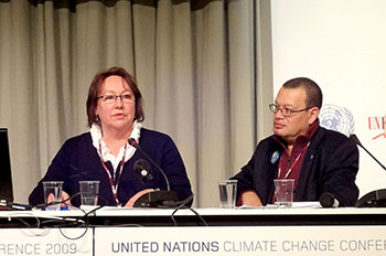 Human rights need to be at the heart of the world's new climate change deal, says Inuit activist Sheila Watt-Cloutier, shown here with Ronny Juneau, the Seychelles ambassador to United Nations, at a Dec. 10 side event to the U.N. climate change conference in Copenhagen. (PHOTO BY JANE GEORGE)