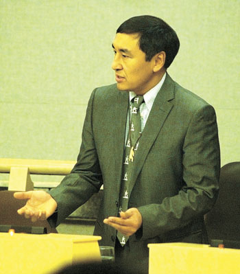 Iqaluit West MLA Paul Okalik said he refused to give Iqaluit East MLA Eva Aariak permission to continue a member's statement to