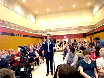 Speakers at a public information session held to talk about use of a former Chinese hospital at 7500 St-Denis as a new residence for Nunavik patients and patient escorts in Montreal included Gerry Sklavounos, the Liberal MNA who represents the area covered by the Villeray-St-Michel-Park Extension borough in Quebec’s National Assembly. Sklavounos said reaction to the project coming into his office is “mixed.”(PHOTO BY JANE GEORGE)