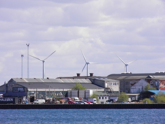 Wind farms with giant windmills, like this one in Copenhagen, may someday be familiar sights in Nunavik, as Hydro Quebec moves forward with its plan to set up a wind farm near Kangiqsualujjuaq. (PHOTO BY JANE GEORGE)