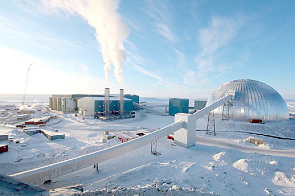Agnico-Eagle's Meadowbank gold mine near Baker Lake will see its lifespan shortened by three years. It's now expected to cease production in 2017(FILE PHOTO)