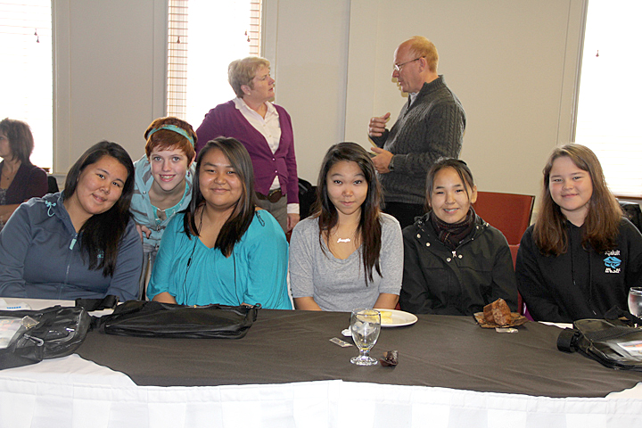 Sheila Papatsie, Alashua Crawley, Elaine Kanayuk, Jennifer Moore, Newkinga Moss and Rachel Niego-Akavak during a break at the Nunavut Trade Show and Conference youth session. The Inuksuk High School students listened to presentations from potential employers on job and training opportunities. (PHOTO BY SAMANTHA DAWSON)
