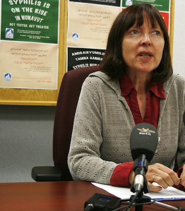 Nunavut’s chief medical officer of health Dr. Geraldine Osborne speaks at a Sept. 4 press conference in Iqaluit. She says she's not surprised syphilis has made its way to Nunavut, and expects the bacterial infection to spread to other communities. So far, 13 cases have appeared in Iqaluit. (PHOTO BY DAVID MURPHY)
