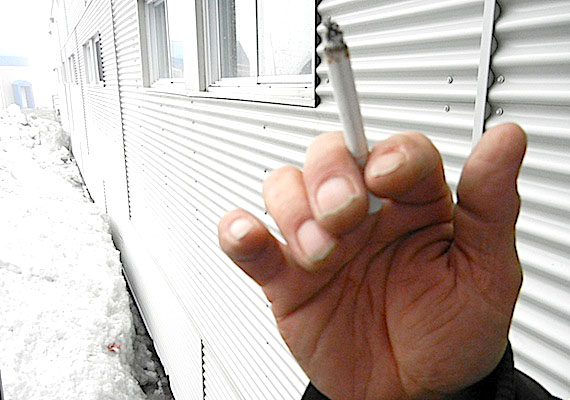 About 49 per cent of cancer deaths in Nunavut are attributed to smoking. About 90 per cent of lung cancers in men and about 70 per cent of lung cancers in women are caused by smoking. (FILE PHOTO)