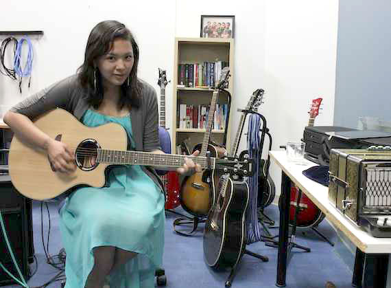Christine Tootoo, a second-year Nunavut Sivuniksavut student from Rankin Inlet, practices a song in the music room at the NS offices in downtown Ottawa. This year, NS took in its largest group of students ever — 39. Read more about their first week of classes later on Nunatsiaqonline.ca. (PHOTO BY LISA GREGOIRE)