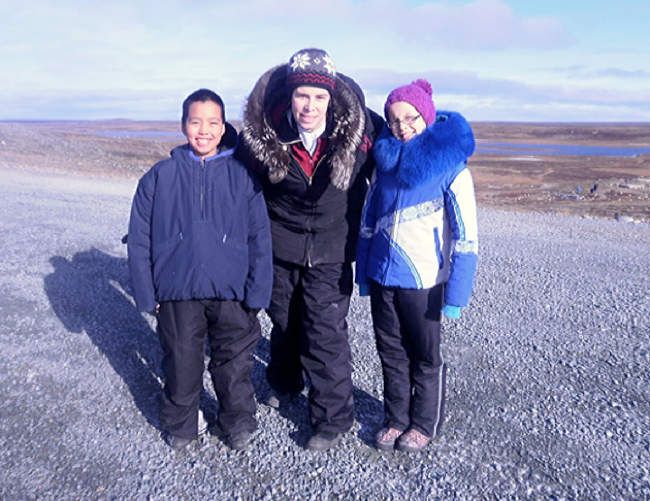 Rankin Inlet teacher Kristen Sawyers, pictured here with two of her Grade 6 students Tyrese Sammurtok, left, and Shanti Dias, was awarded the Prime Minister's Award for Teaching Excellence Nov. 19 along with 15 other teachers from across the country. (PHOTO COURTESY OF PMO)