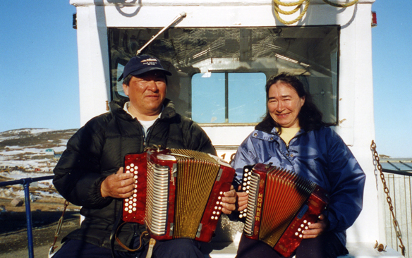 Zebedee and Jeannie Nungak of Kangirsuk will play accordion at the community square dance in Iqaluit June 21. (PHOTO COURTESY OF ALIANAIT)