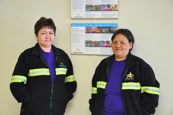 Mary Susan Tapatai and Winnie Aningaat, both from Baker Lake, work as housekeepers at Meadowbank. (PHOTO BY SARAH ROGERS)