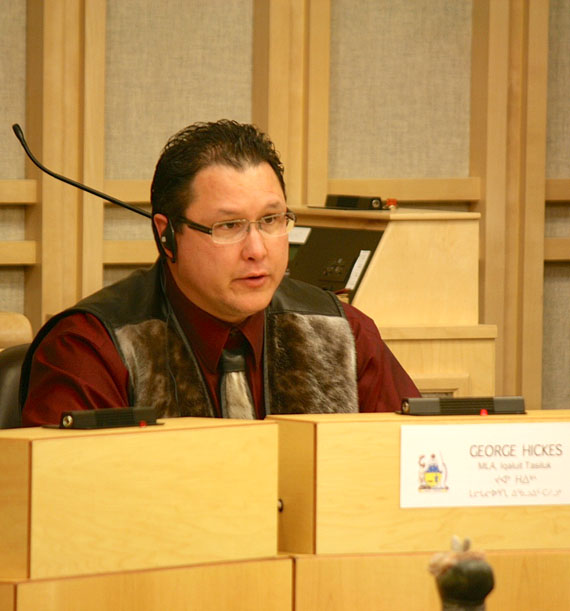 George Hickes, MLA for Iqaluit-Tasiluk and chair of the Legislative Assembly’s standing committee on oversight of government operations, puts a question to the president of Qulliq Energy Corp. at a Sept. 23 hearing. (PHOTO BY PETER VARGA)