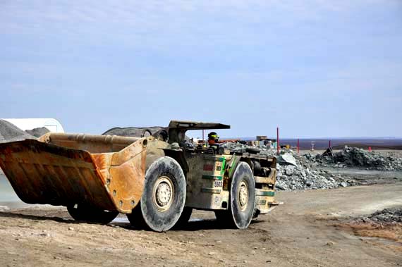 A scoop tram operates near Meliadine’s underground operation at its Tiriganiaq deposit. (PHOTO BY SARAH ROGERS)