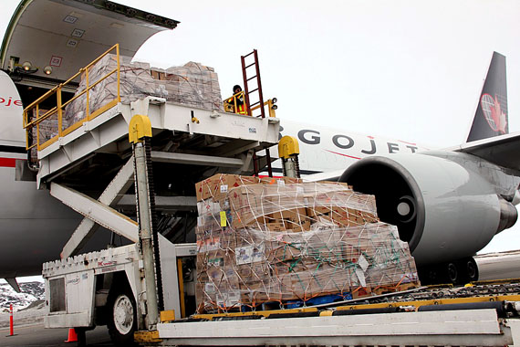 Cargojet will carry freight to Iqaluit and other northern centres for another 10 years, thanks to a deal with First Air that extends to 2025. (FILE PHOTO)