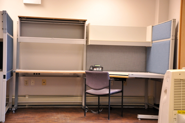 The Government of Nunavut will find itself with more empty cubicles like this one if they don't do more to rid the public service of its toxic work environment, MLAs and experts say. (PHOTO BY THOMAS ROHNER)