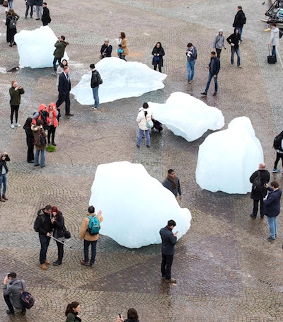 Visitors to “Ice Watch
