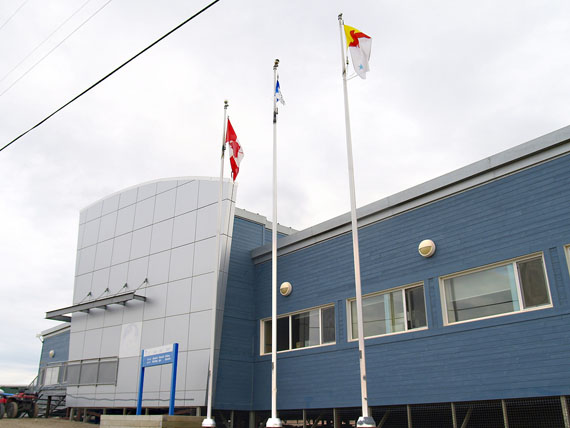 A Government of Nunavut office building in a small community. The GN's 2014-15 annual public service report shows that about one in every four full-time jobs lie vacant. The largest single group is Inuit women, who make up 38 per cent of the work force. But they're mostly employed in the low-paid administrative and para-professional jobs. (FILE PHOTO)