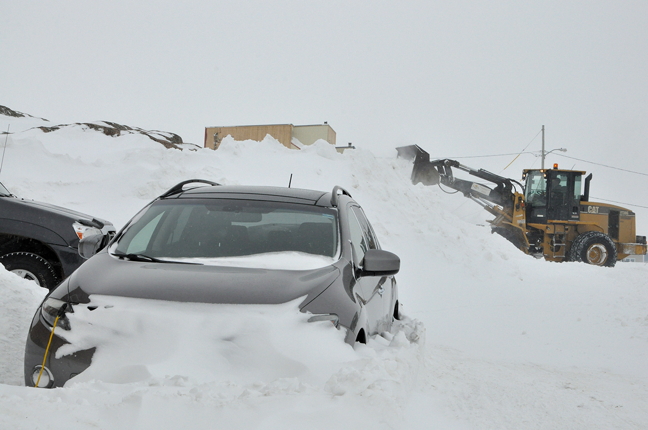 Heavy snow brings Iqaluit to a standstill again April 25. 