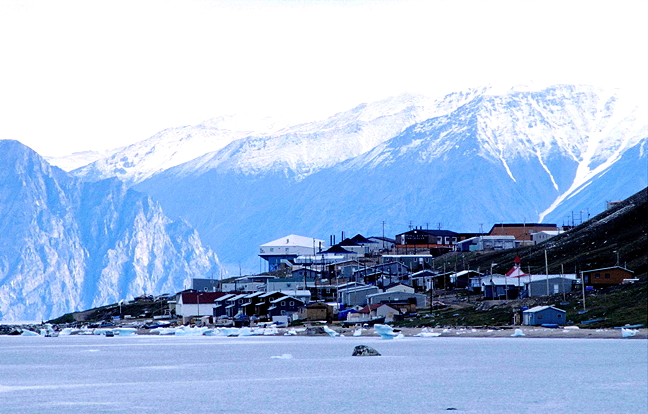 Charlie Inuarak of Mittimatalik [Pond Inlet] wants a response from Nunavut Tunngavik Inc. to the request from seven North Baffin communities for a new regional Inuit organization for the North Baffin. (FILE PHOTO)