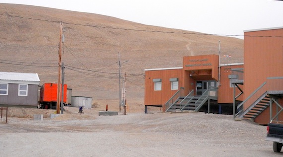 During June 14 an armed standoff between a man and police in Resolute Bay, the community of about 270 remained under a lockdown. (PHOTO BY JANE GEORGE) 