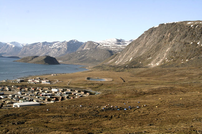 A 16-year-old youth is undergoing a psychological assessment after firing nearly a dozen rifle rounds around Pangnirtung Sept. 19. (FILE PHOTO)