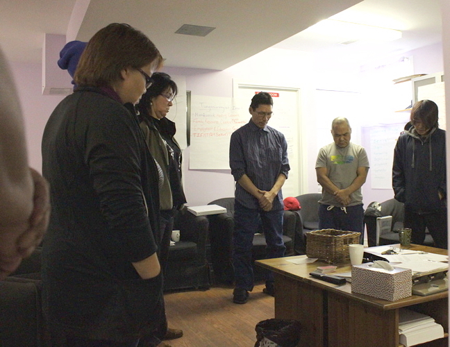 Clients at the Mamisarvik Healing Centre say a prayer before starting a session. (FILE PHOTO)