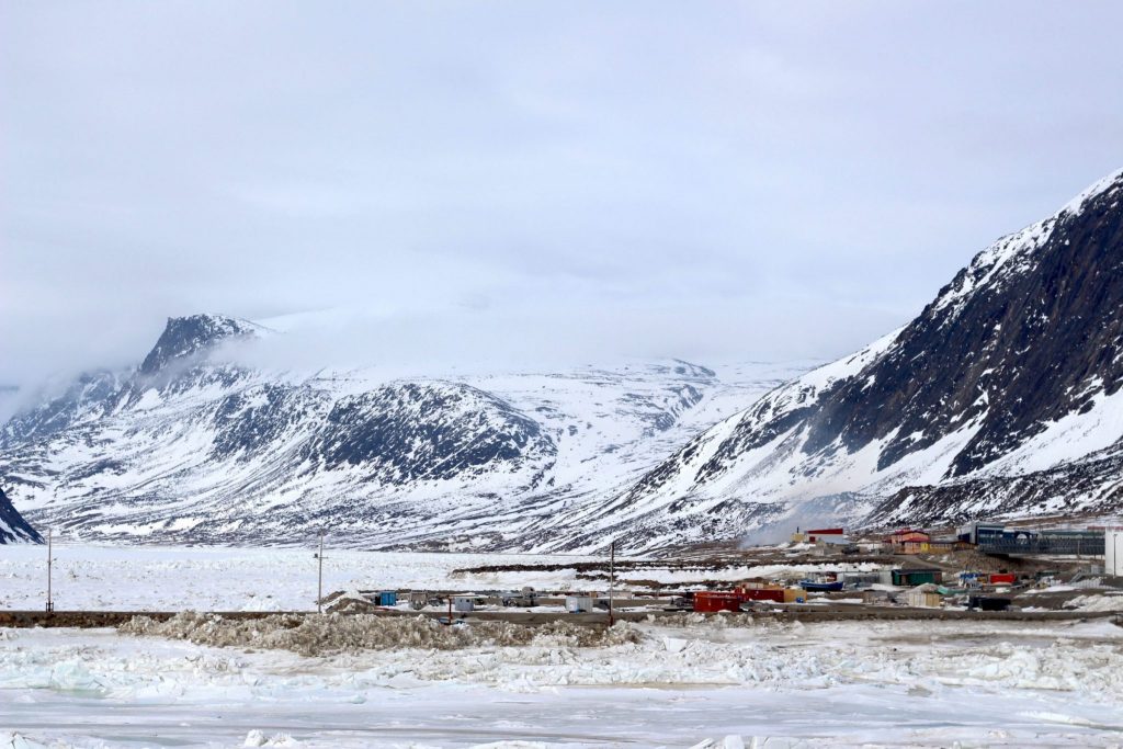 A ‘North of North’ Ice Cove location guide