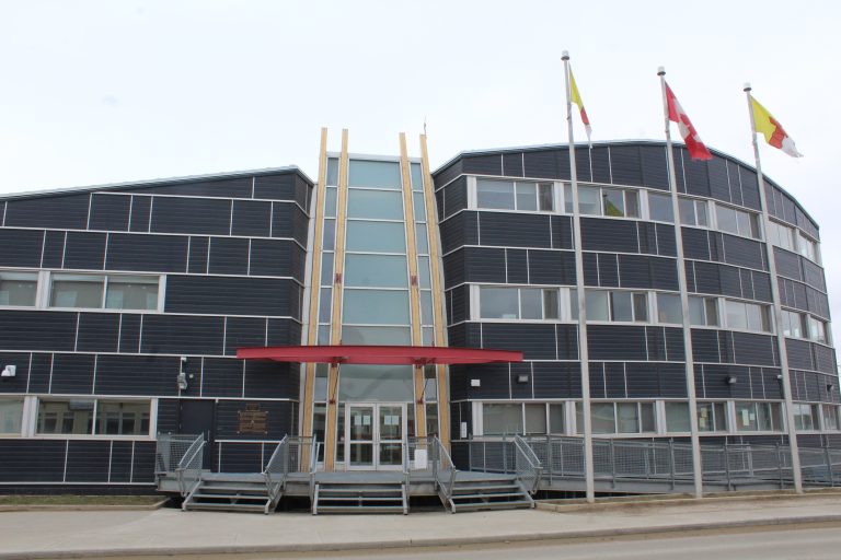 Are you happy working for the government? Statistics Canada wants to hear from you